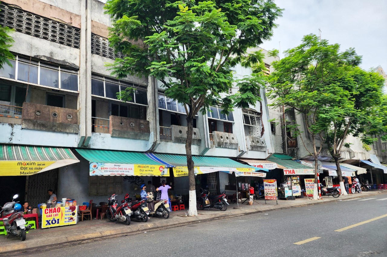 THADS thực hiện kê biên bổ sung đối với ba thửa đất tại dự án và thực hiện việc bán đấu giá nguyên khối 14 thửa đất.