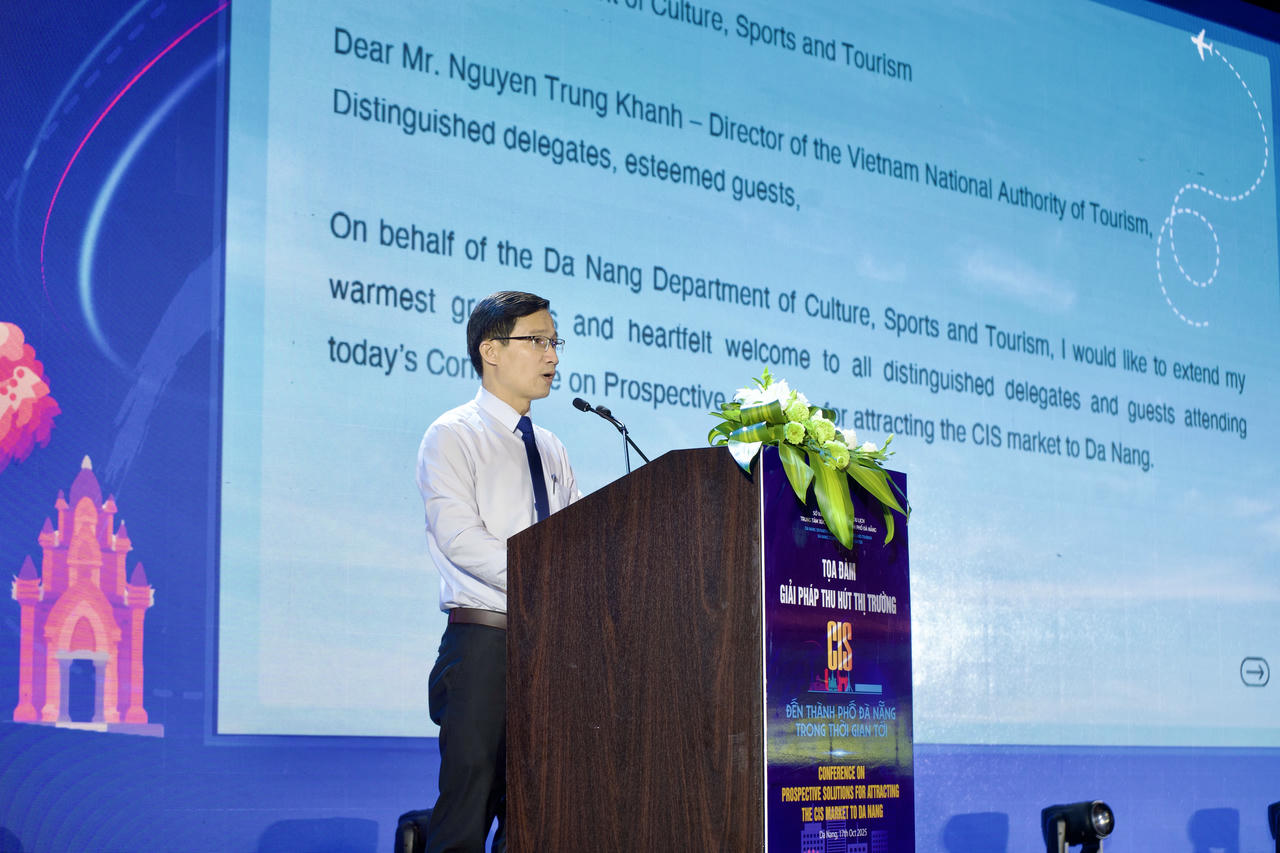 Ông Tán Văn Vương - Phó Giám đốc Sở Văn hoá, Thể thao và Du lịch TP. Đà Nẵng phát biểu khai mạc sự kiện.