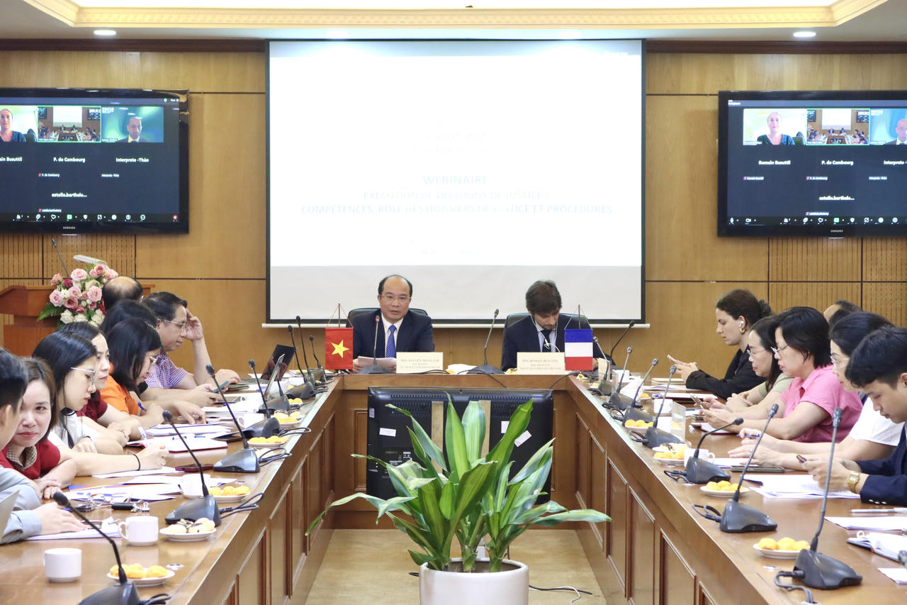 Tăng cường hợp tác Việt – Pháp trong hoàn thiện pháp luật về Thừa phát lại và thi hành án dân sự