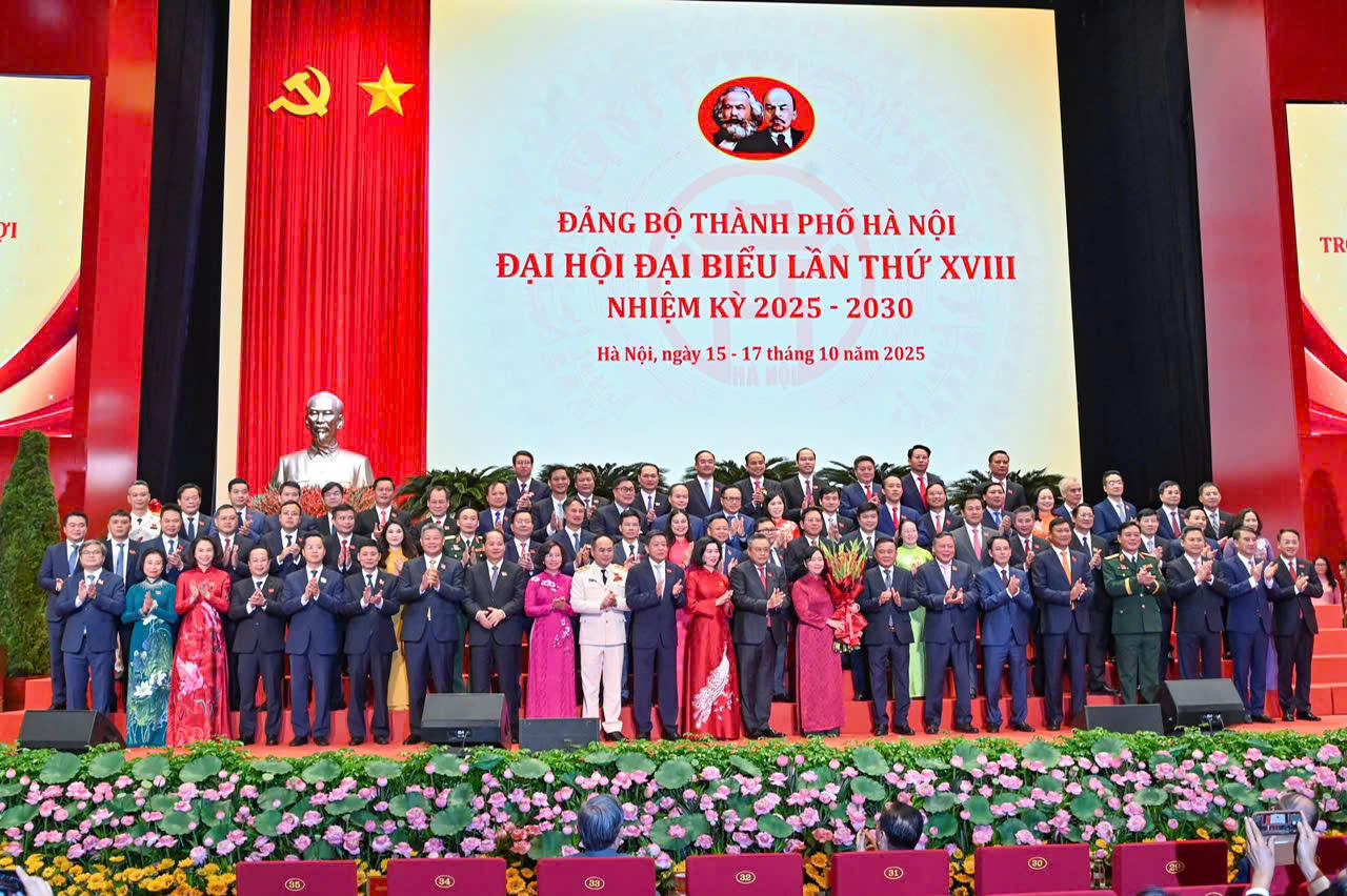 Đại hội Đại biểu lần thứ XVIII của Đảng bộ TP Hà Nội thành công tốt đẹp.