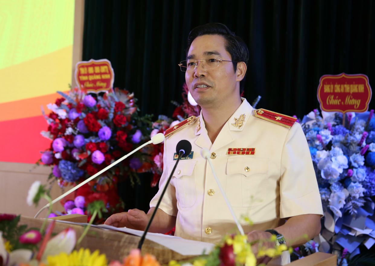 Thiếu tướng Trần Văn Phúc phát biểu tại buổi lễ.