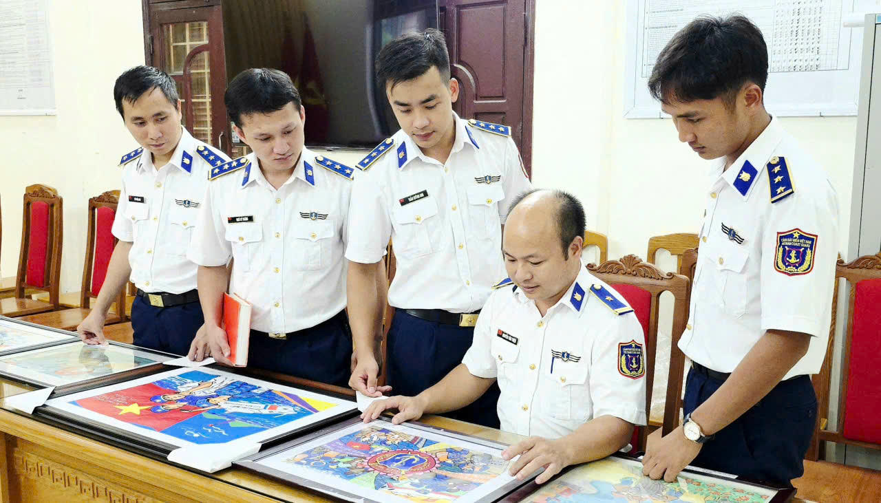 Lan tỏa tình yêu biển đảo từ những tác phẩm văn học, nghệ thuật của học sinh Trung học cơ sở