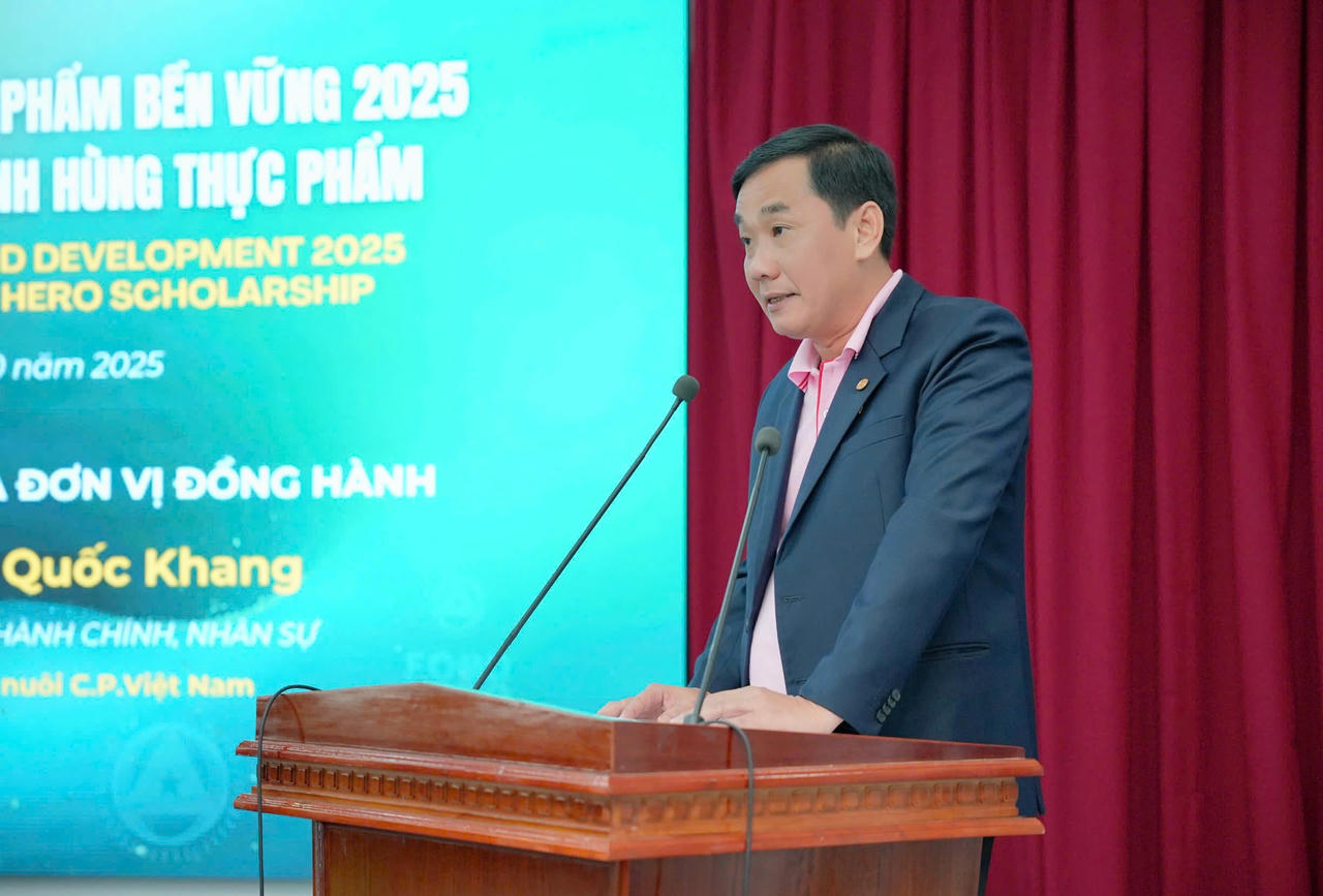 Ông Nguyễn Quốc Khang – Phó Tổng Giám đốc C.P Việt Nam phát biểu tại buổi lễ.