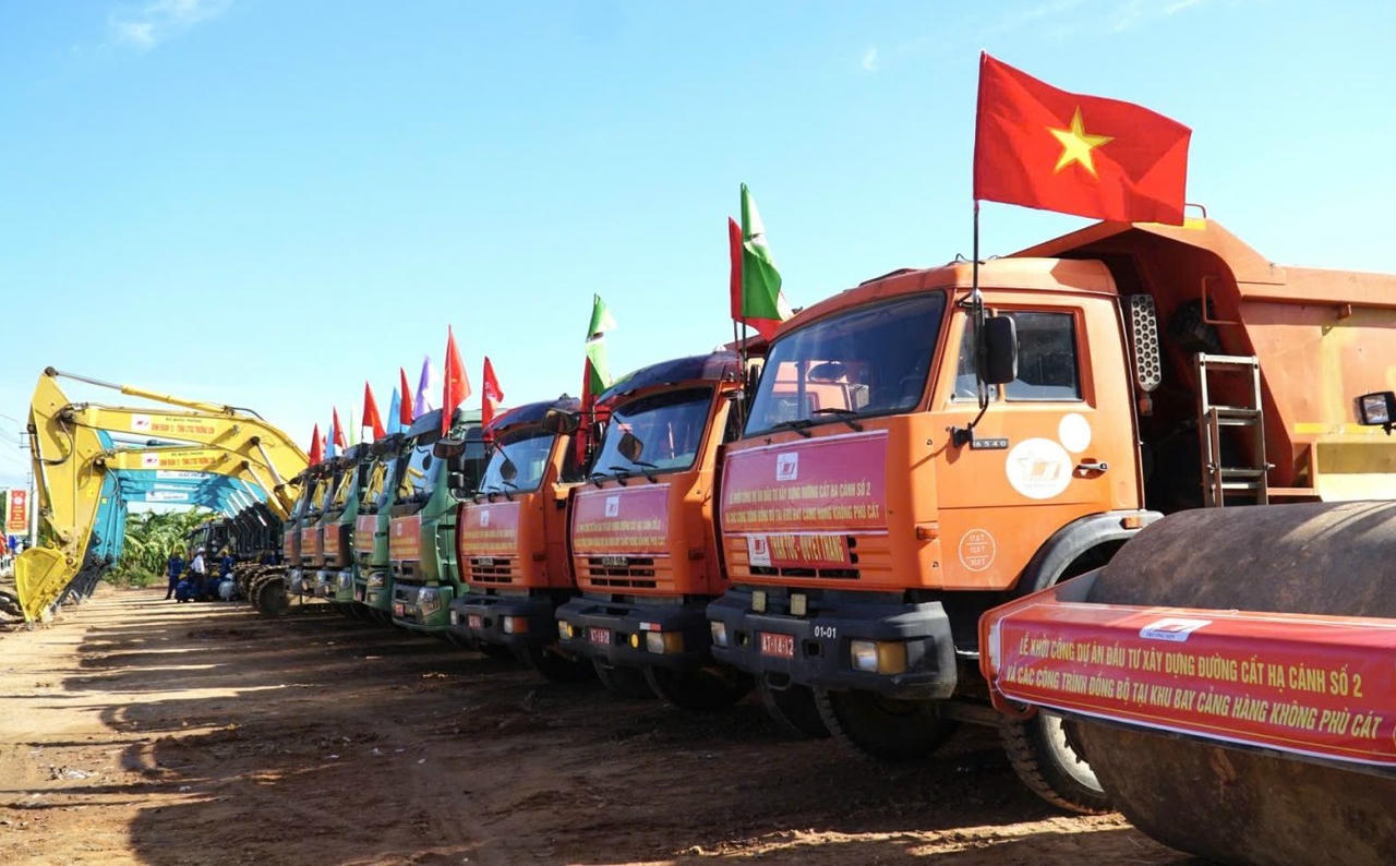 Chỉ đạo “nóng” giải phóng mặt bằng liên quan Cảng hàng không Phù Cát