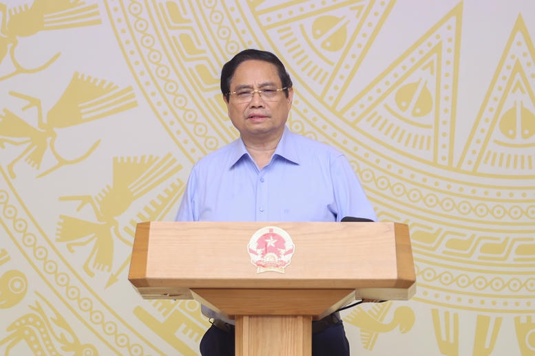 Thủ tướng yêu cầu các bộ ngành, cơ quan, địa phương chuẩn bị khởi công, khánh thành các công trình, dự án quy mô lớn vào ngày 19/12/2025 để chào mừng Đại hội XIV của Đảng - Ảnh: VGP/Nhật Bắc