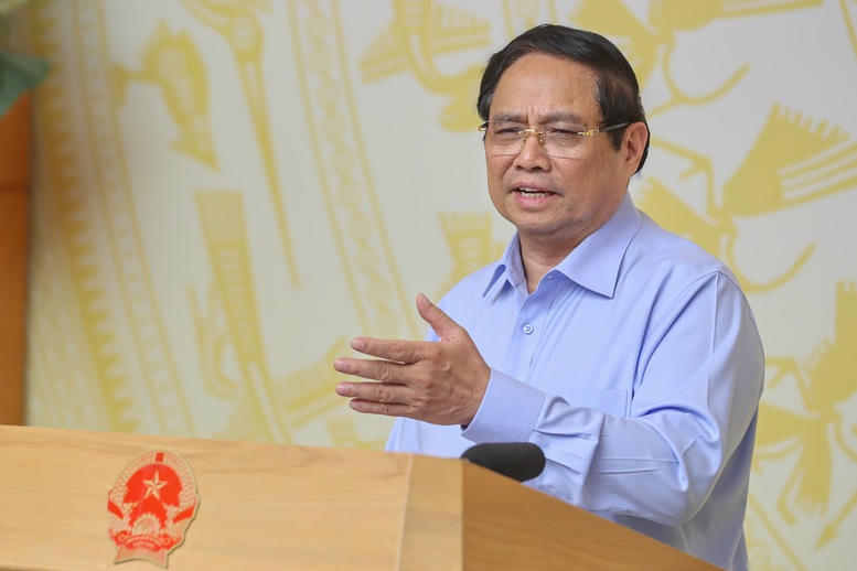 Thủ tướng chỉ rõ còn 20 bộ, cơ quan và 26 địa phương chưa phân bổ hết kế hoạch vốn được Thủ tướng Chính phủ giao với số vốn 26,2 nghìn tỷ đồng - Ảnh: VGP/Nhật Bắc