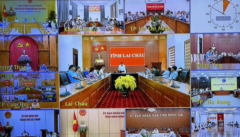 Các địa phương báo cáo - Ảnh: VGP/Nhật Bắc