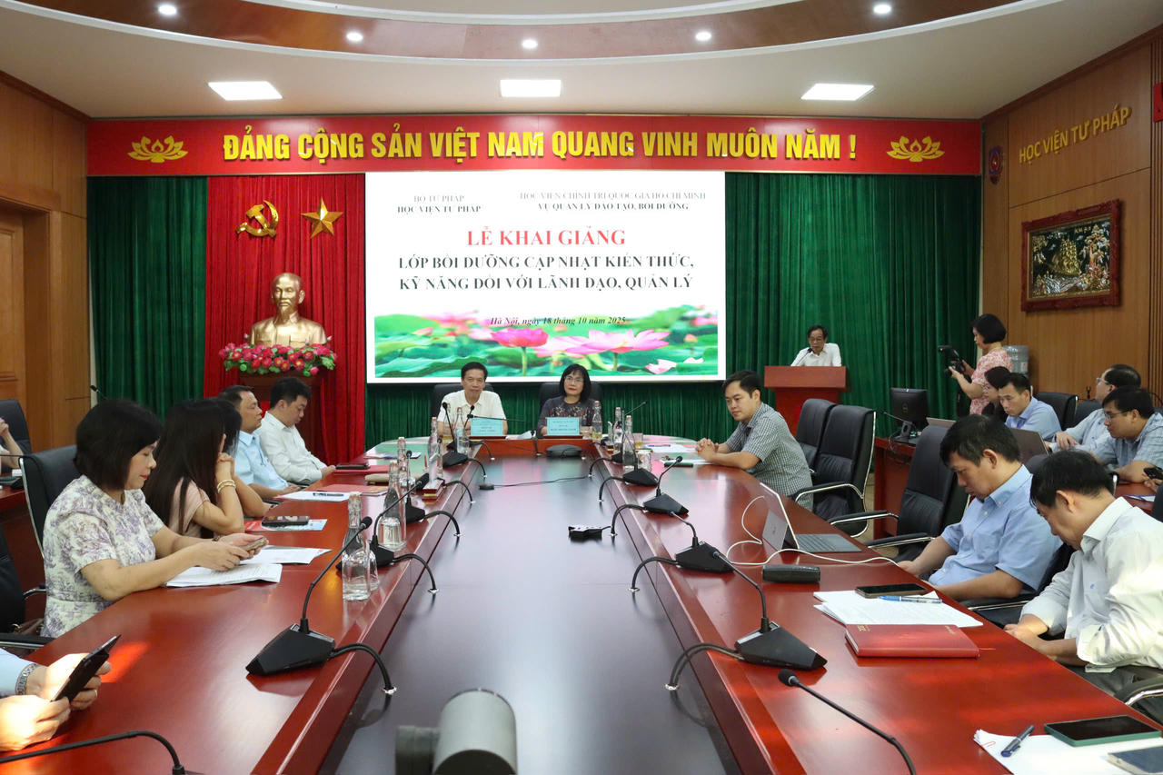 Quang cảnh Lễ khai giảng.