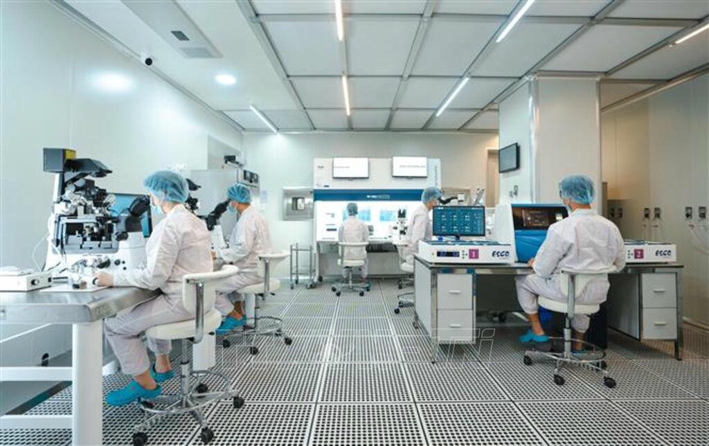 Những năm qua, khu vực tư nhân trong y tế đã có bước phát triển rõ rệt cả về quy mô lẫn chất lượng, chia sẻ gánh nặng với y tế công. (Ảnh minh họa: VN)