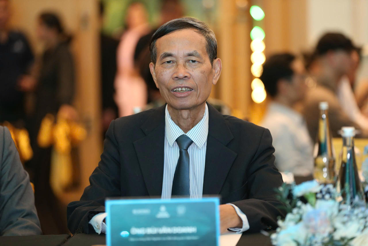 Ông Bùi Văn Doanh, Viện trưởng Viện Nghiên cứu Bất động sản Việt Nam