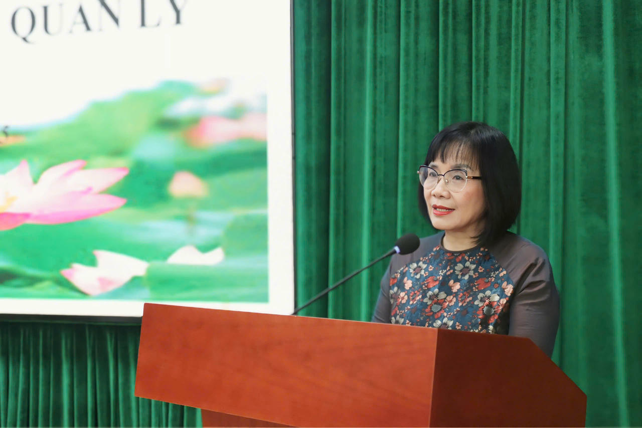 Thứ trưởng Bộ Tư pháp Đặng Hoàng Oanh phát biểu chỉ đạo.