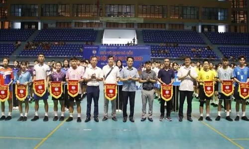  Gần 240 vận động viên tranh tài Giải Vô địch Đá cầu đồng đội quốc gia năm 2025