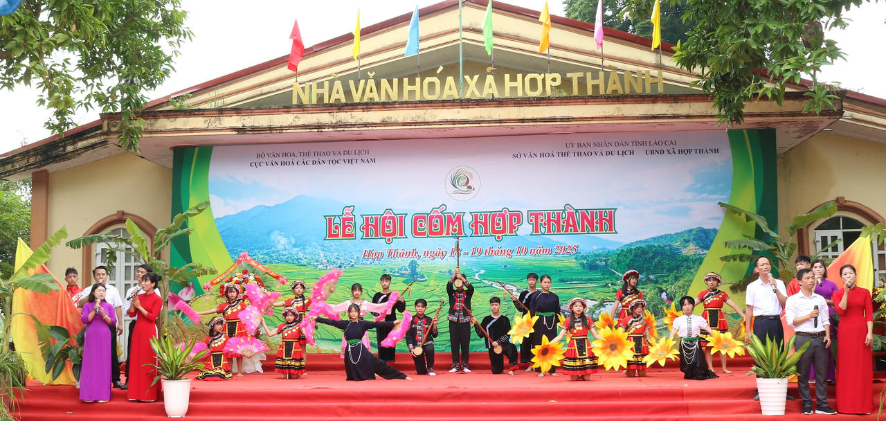 “Hương cốm Hợp Thành” – Khi bản sắc hóa thành thương hiệu