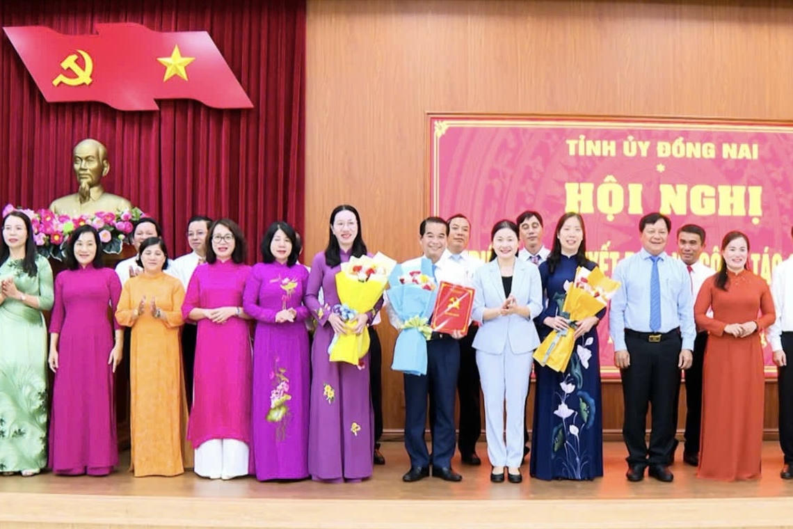 Đồng Nai công bố nhân sự chủ chốt tại Đảng ủy UBND tỉnh và các cơ quan Đảng.