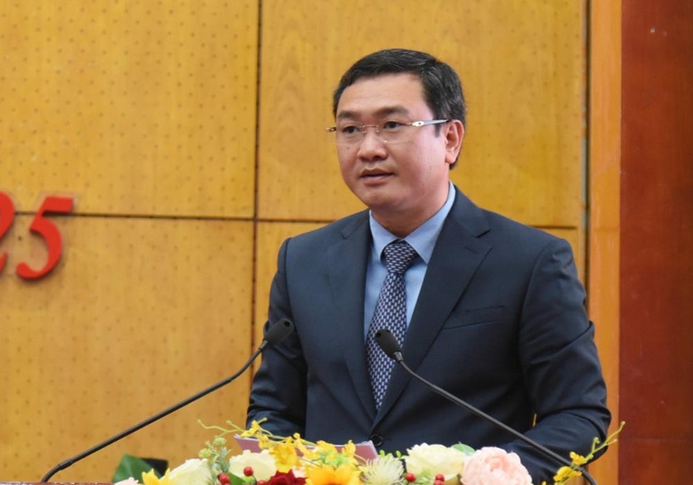 Tân Chủ tịch UBND tỉnh Lạng Sơn&nbsp;Nguyễn Cảnh Toàn.