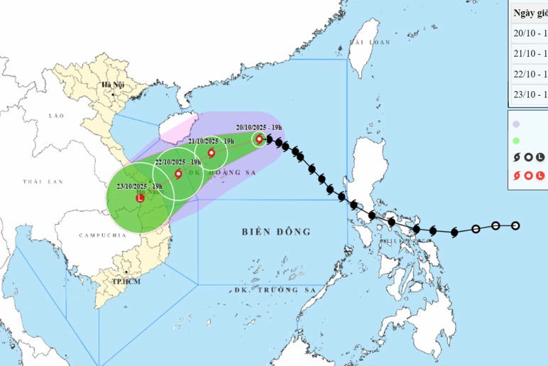 Bão số 12 tăng cấp