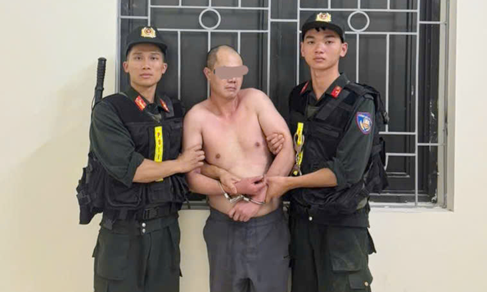 Khống chế kịp thời đối tượng 'ngáo đá' manh động, tấn công lực lượng Công an