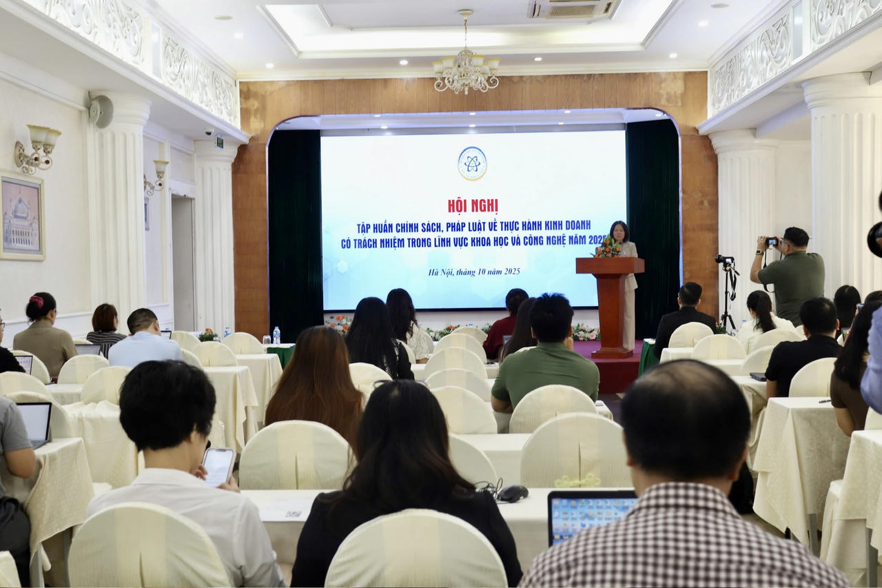 Tập huấn chính sách, pháp luật về thực hành kinh doanh có trách nhiệm