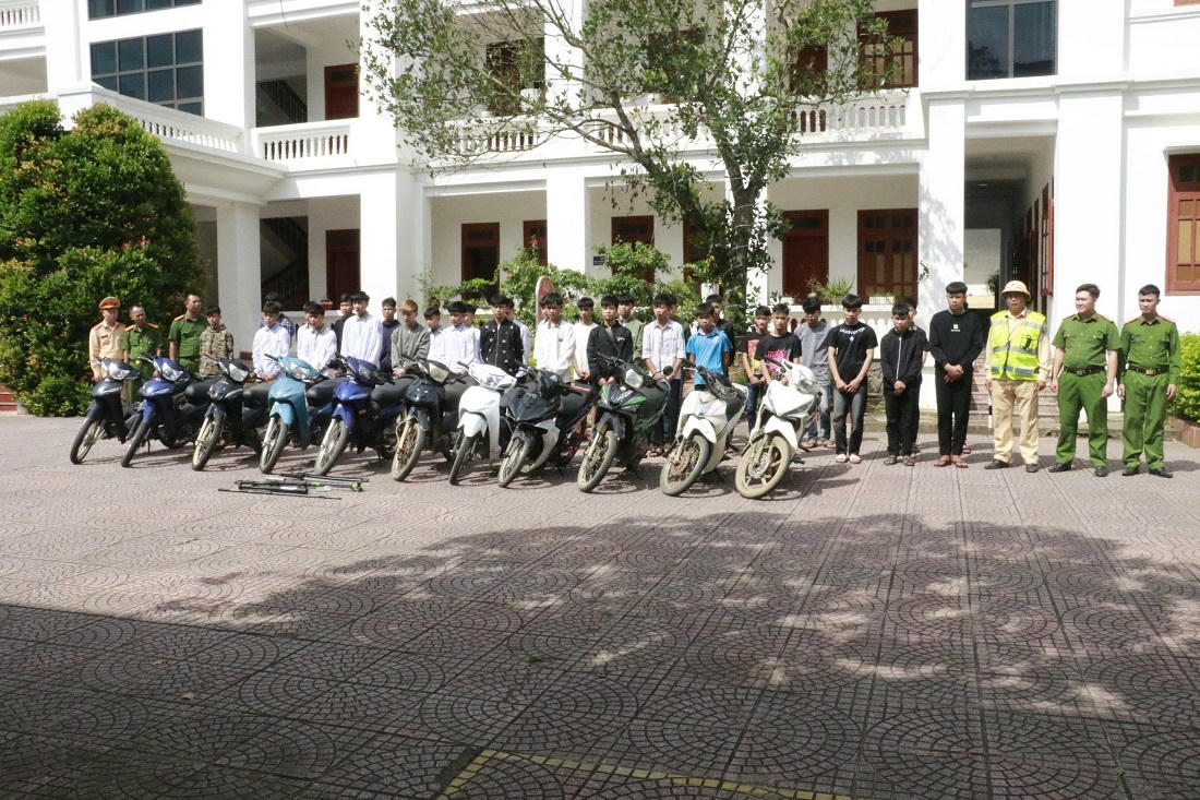 Mâu thuẫn trên mạng gần 50 thanh thiếu niên hẹn nhau 'giải quyết'