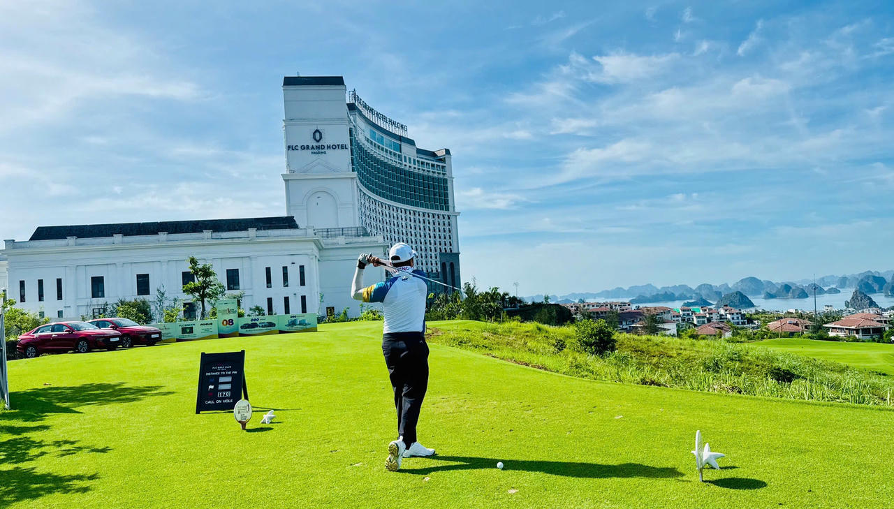 Giải Vô địch cá nhân và đồng đội các Câu lạc bộ Golf tỉnh Quảng Ninh năm 2025 tiếp tục triển khai và nâng cao hiệu quả Cuộc vận động “Toàn dân rèn luyện thân thể theo gương Bác Hồ vĩ đại”.