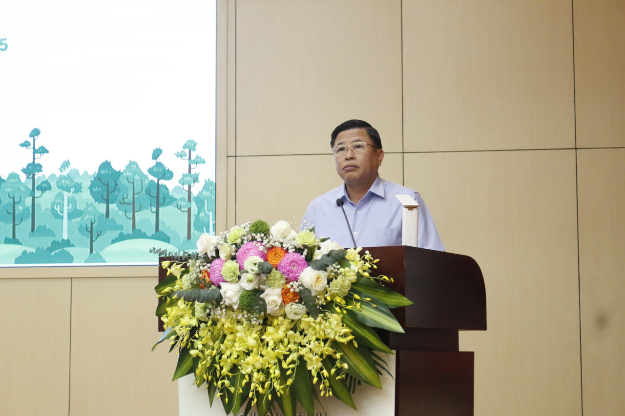 Ông Đinh Công Sứ, Phó Chủ tịch UBND tỉnh Phú Thọ phát biểu tại chương trình.