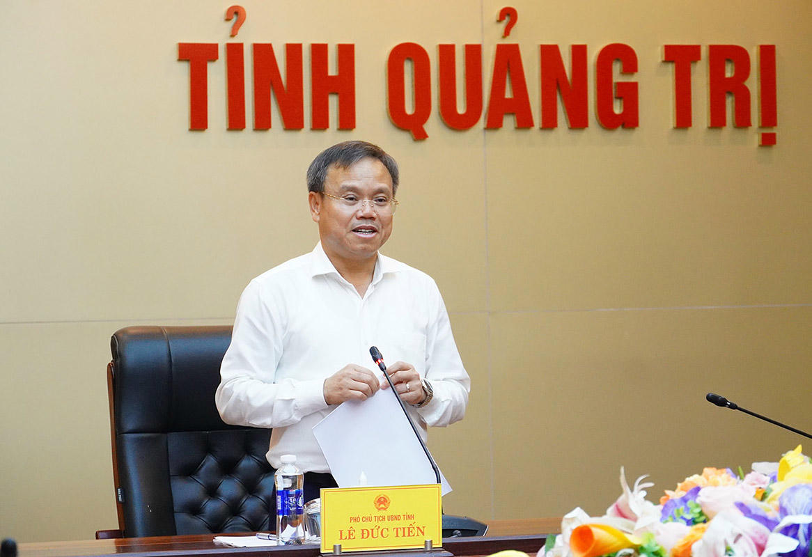 Phó Chủ tịch UBND tỉnh Lê Đức Tiến kết luận buổi làm việc.