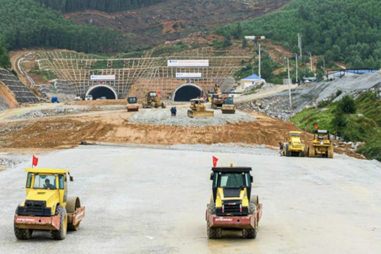 Lý do Bộ Xây dựng xin điều chỉnh giảm kế hoạch giải ngân vốn gần 7.000 tỷ đồng
