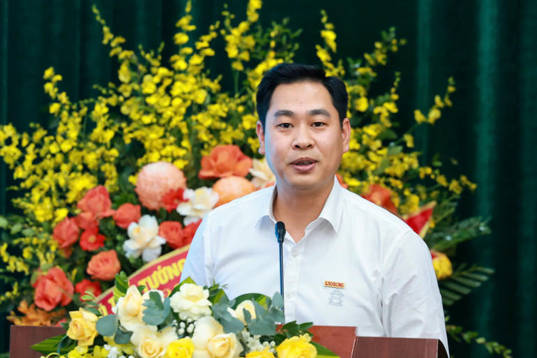 Ông Nguyễn Đức Thành, Phó Tổng Biên tập Báo Lao Động, phát biểu khai mạc Hội thảo.