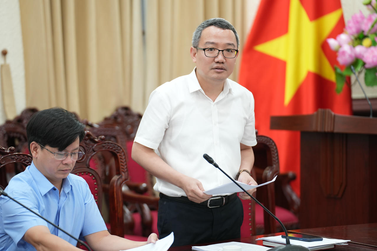 Cục trưởng Cục Kiểm tra văn bản và Quản lý xử lý vi phạm hành chính Hồ Quang Huy.&nbsp;(Ảnh: H.Thư) 