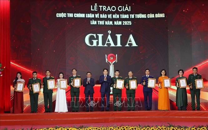 Báo Pháp luật Việt Nam đạt giải Cuộc thi Chính luận về Bảo vệ nền tảng tư tưởng của Đảng