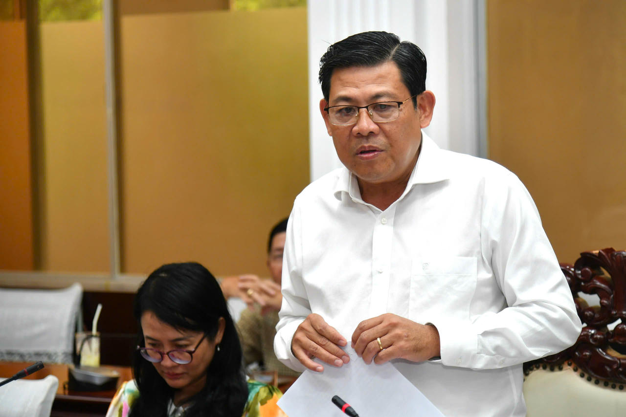 Ông Ngô Công Thức, Phó Chủ tịch UBND tỉnh An Giang phát biểu tại buổi làm việc.