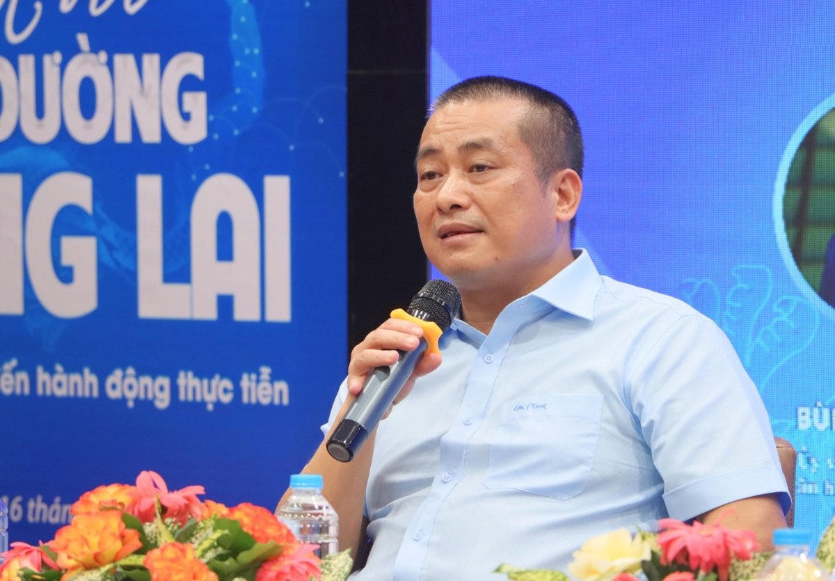 Nhà văn, nhà nghiên cứu Nguyễn Xuân Tuấn mở rộng tầm nhìn về một nền văn minh số nhân bản. (ảnh PV)