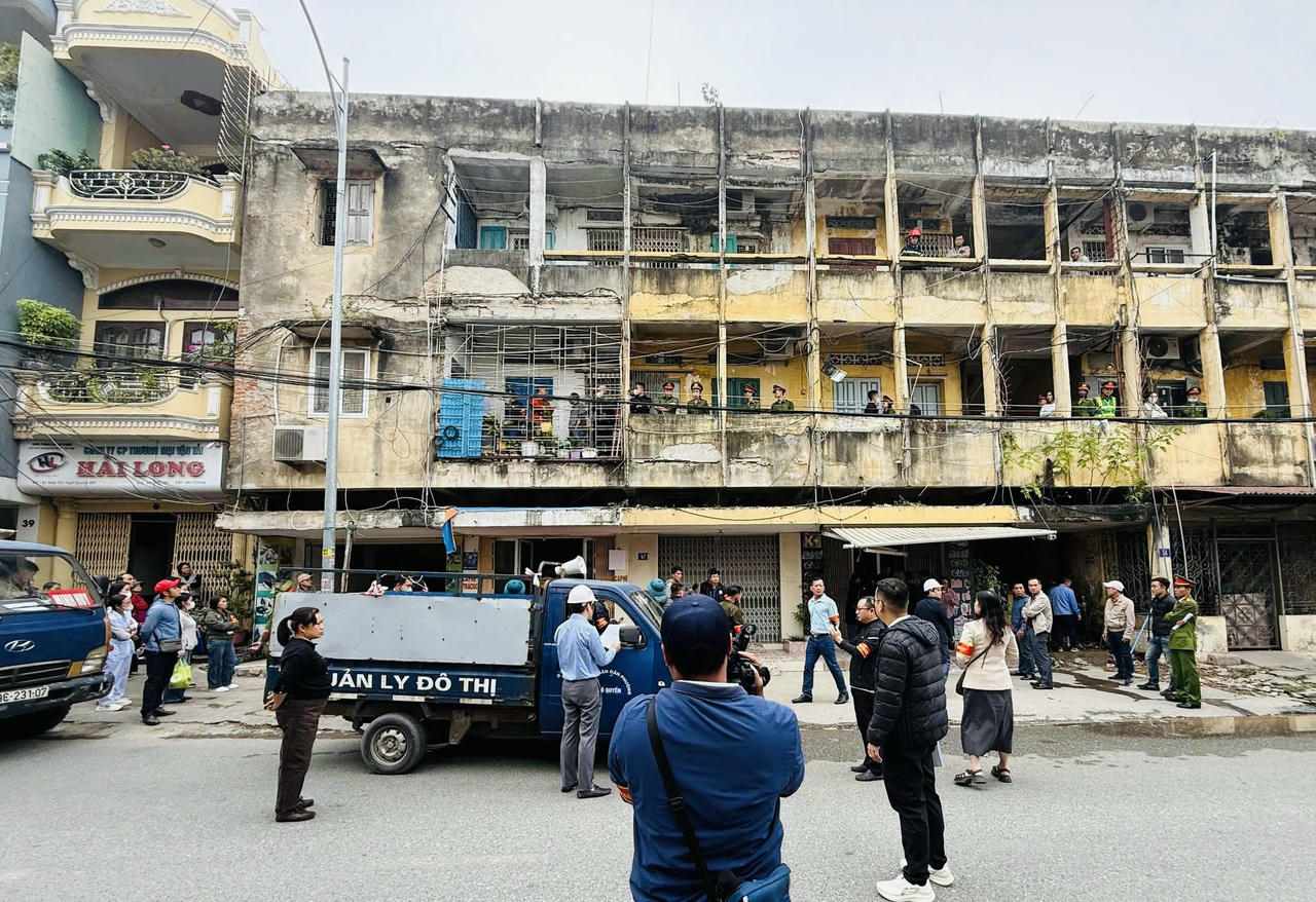 Hải Phòng: Cưỡng chế tại hai khu tập thể phục vụ thi công cầu Nguyễn Trãi
