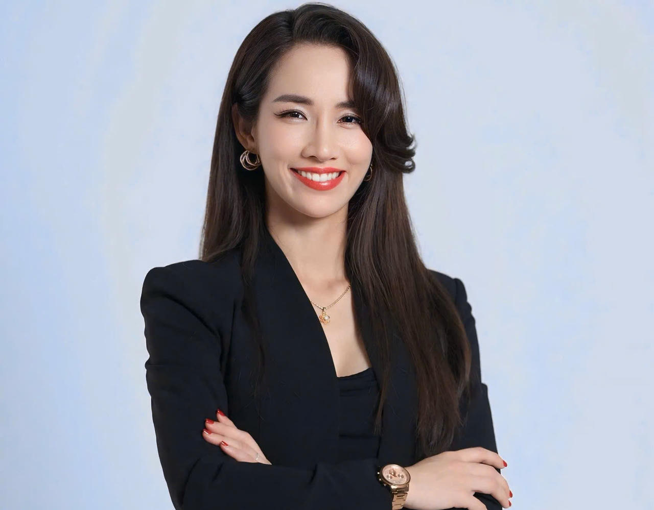 “Bông hồng Vàng" Tôn Nữ Xuân Quyên: Tuân thủ pháp luật là nền tảng của văn hóa doanh nghiệp hiện đại!
