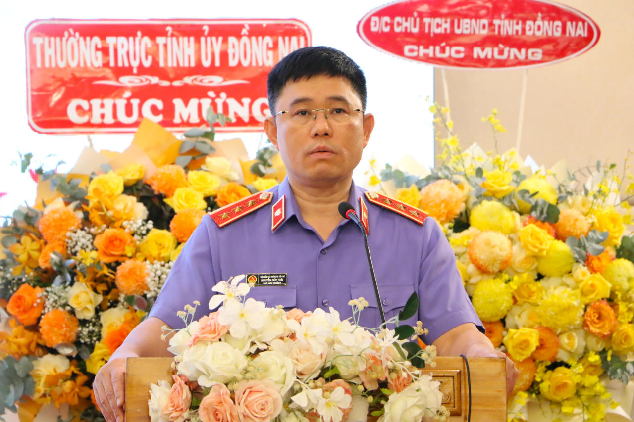 Phó Viện trưởng VKSND tối cao Nguyễn Đức Thái phát biểu chỉ đạo.