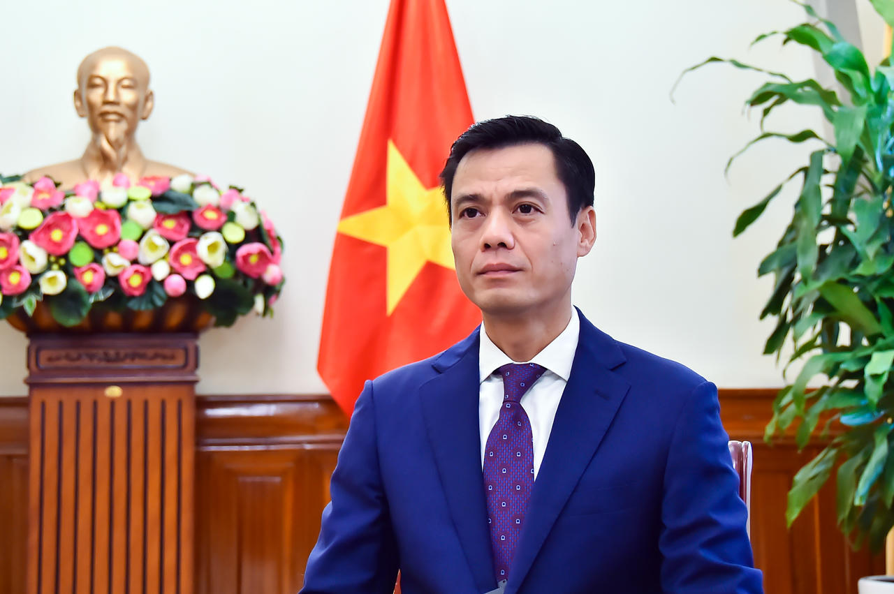 Thứ trưởng Bộ Ngoại giao Đặng Hoàng Giang.