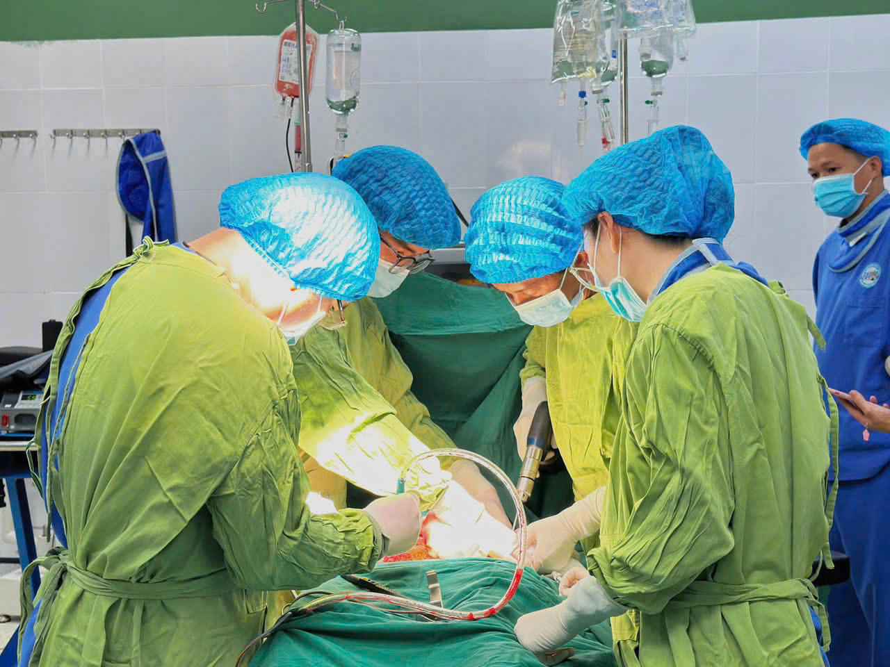 50 ngày cứu sống bệnh nhân tai nạn giao thông nguy kịch ở Gia Lai