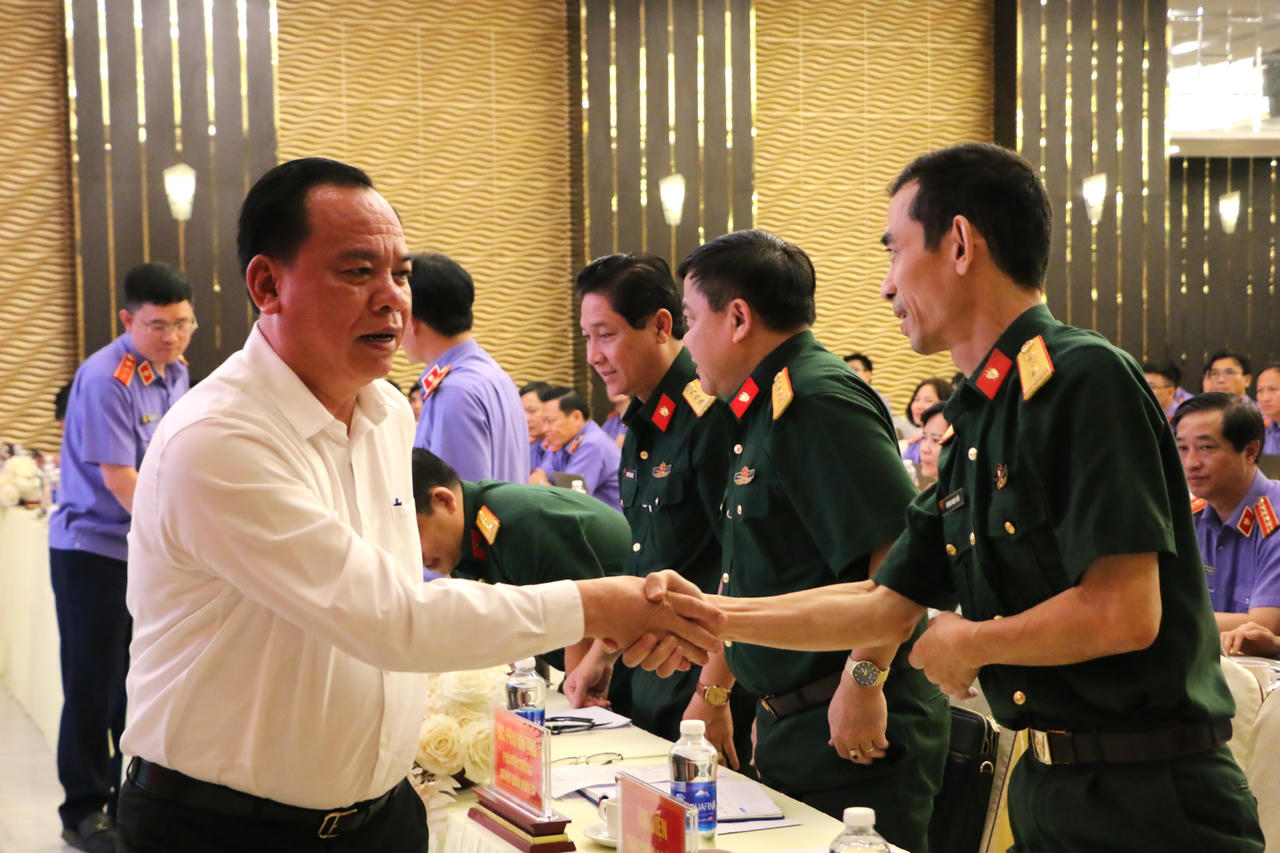 Chủ tịch UBND tỉnh Đồng Nai Võ Tấn Đức khẳng định tỉnh luôn quan tâm, tạo điều kiện thuận lợi để các cơ quan tư pháp trên địa bàn hoàn thành tốt nhiệm vụ chính trị được giao.