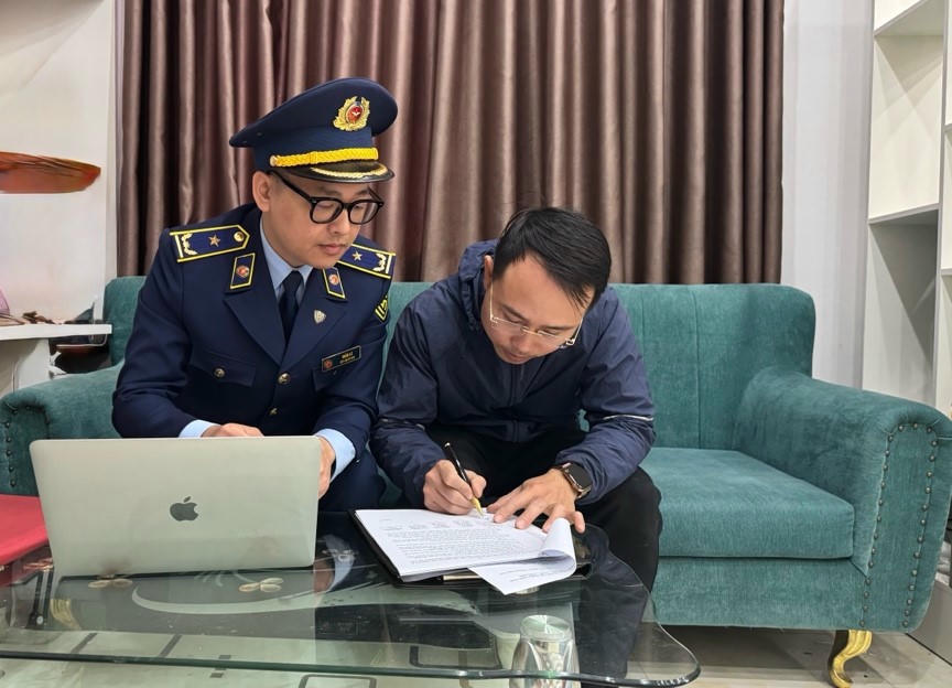 Đội QLTT số 10 thuộc Chi cục QLTT Thanh Hóa đã triển khai nhiều đợt cao điểm kiểm tra các mặt hàng có nguy cơ vi phạm cao về xâm phạm quyền sở hữu trí tuệ.