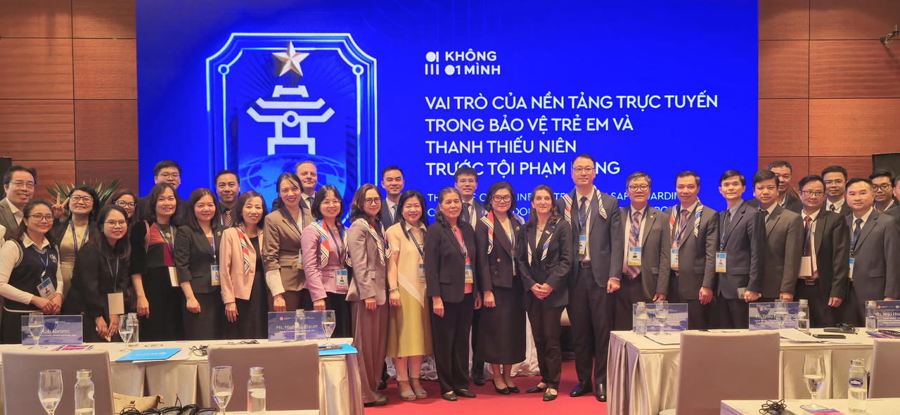 “Vai trò của nền tảng trực tuyến trong bảo vệ trẻ em và thanh thiếu niên trước tội phạm mạng”