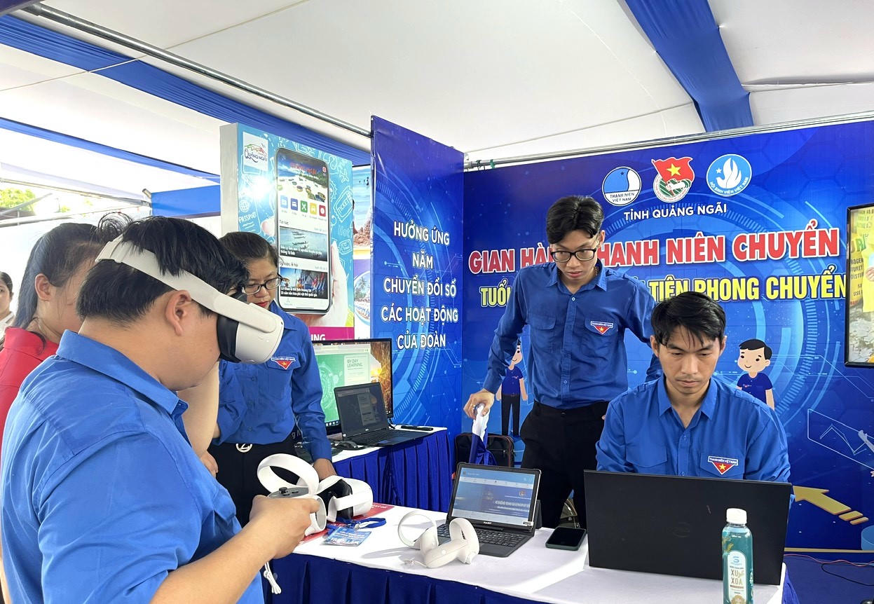 Tỉnh Quảng Ngãi xây dựng hướng đi chiến lược, giải pháp đột phá trong ứng dụng khoa học, công nghệ, đổi mới sáng tạo và công nghệ số trong phát triển kinh tế, xã hội.