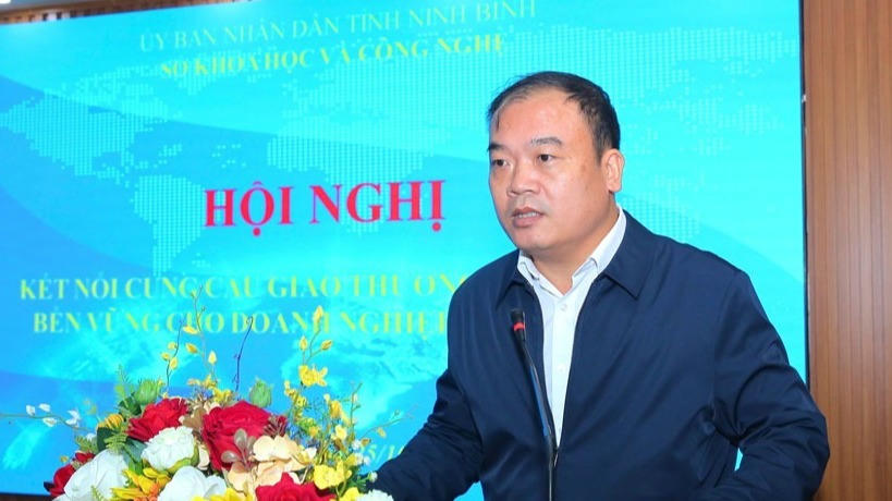Lãnh đạo Sở Khoa học và Công nghệ tỉnh Ninh Bình phát biểu tại hội nghị. (Ảnh: Nguyễn Thơm)