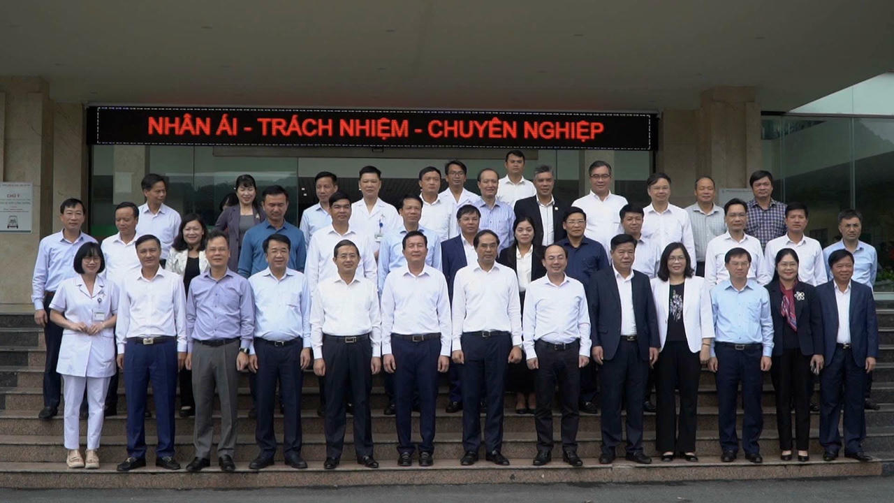 Đoàn công tác tỉnh Thái Nguyên đã tham quan Bệnh viện đa khoa số 2 Lào Cai.