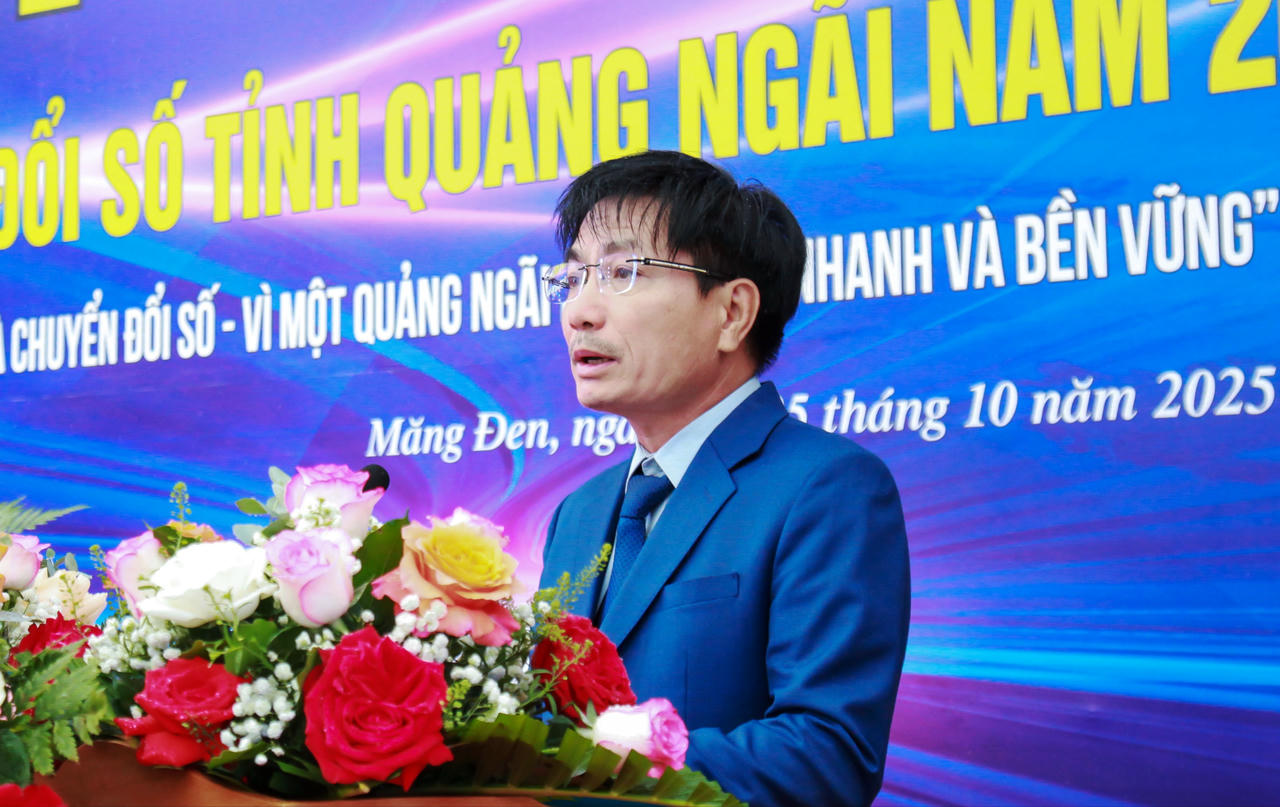 Phó Chủ tịch UBND tỉnh Quảng Ngãi Nguyễn Ngọc Sâm phát biểu tại Ngày hội.&nbsp;