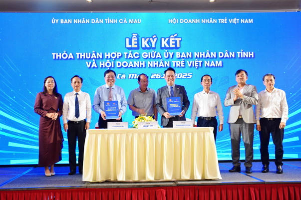 Doanh nghiệp đồng hành – Cà Mau phát triển