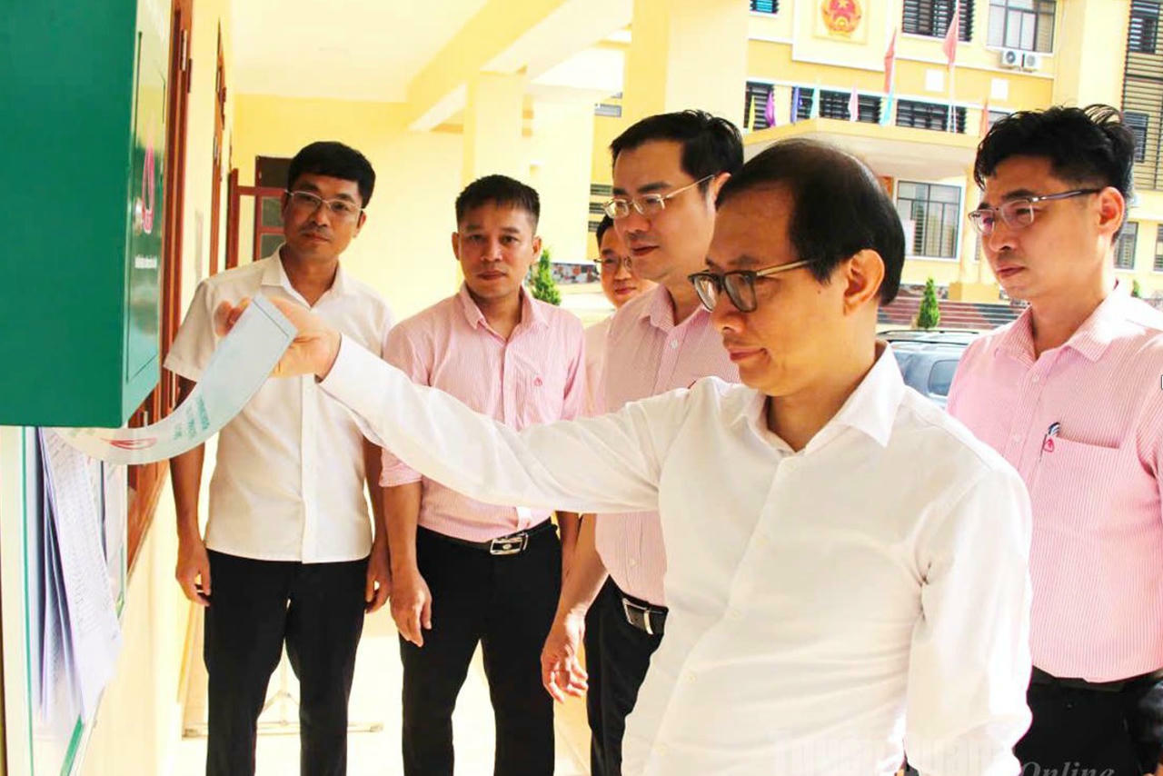 Tuyên Quang quyết tâm thúc đẩy CĐS hơn nữa trong thời gian cuối năm. (Ảnh: Lê Hanh)