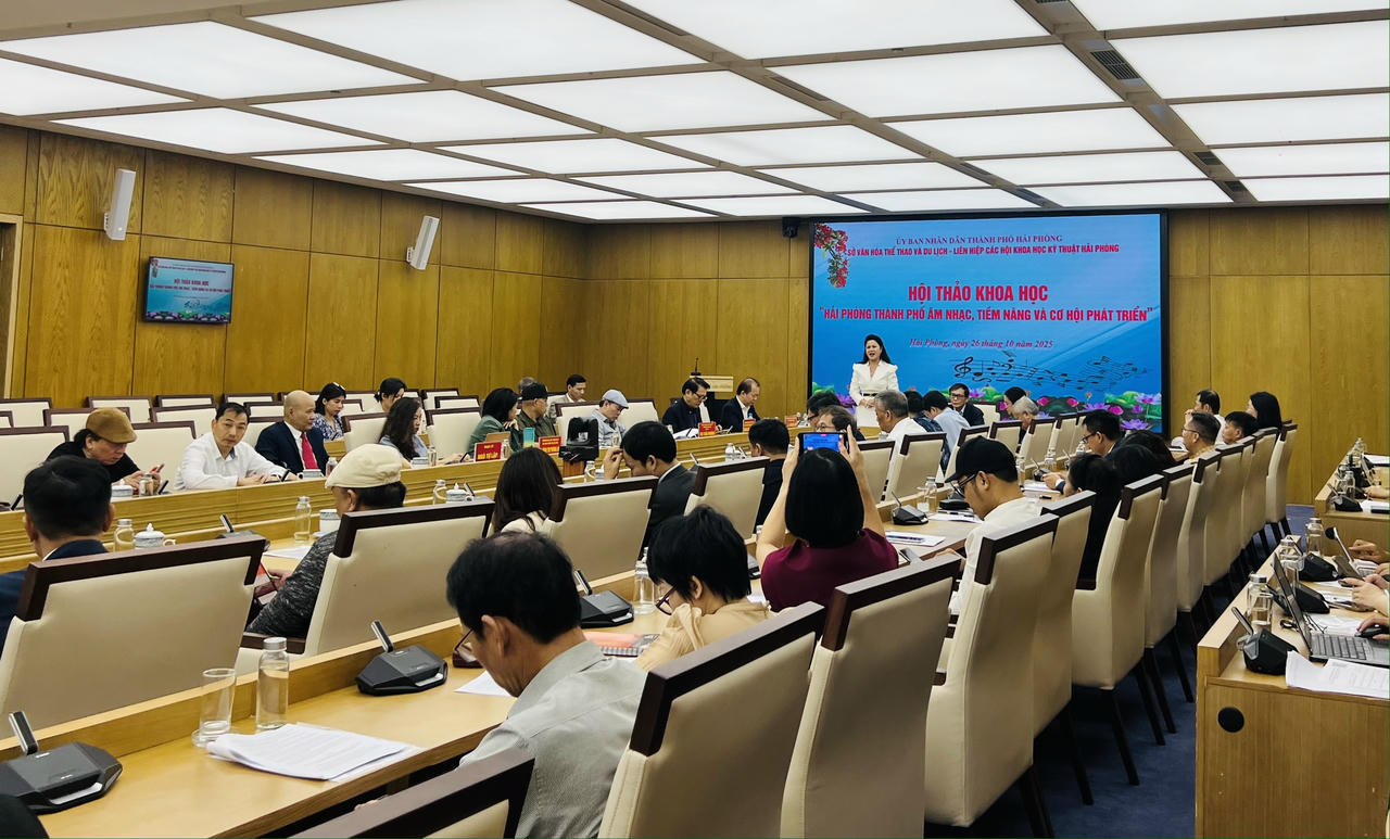 Quang cảnh hội thảo.