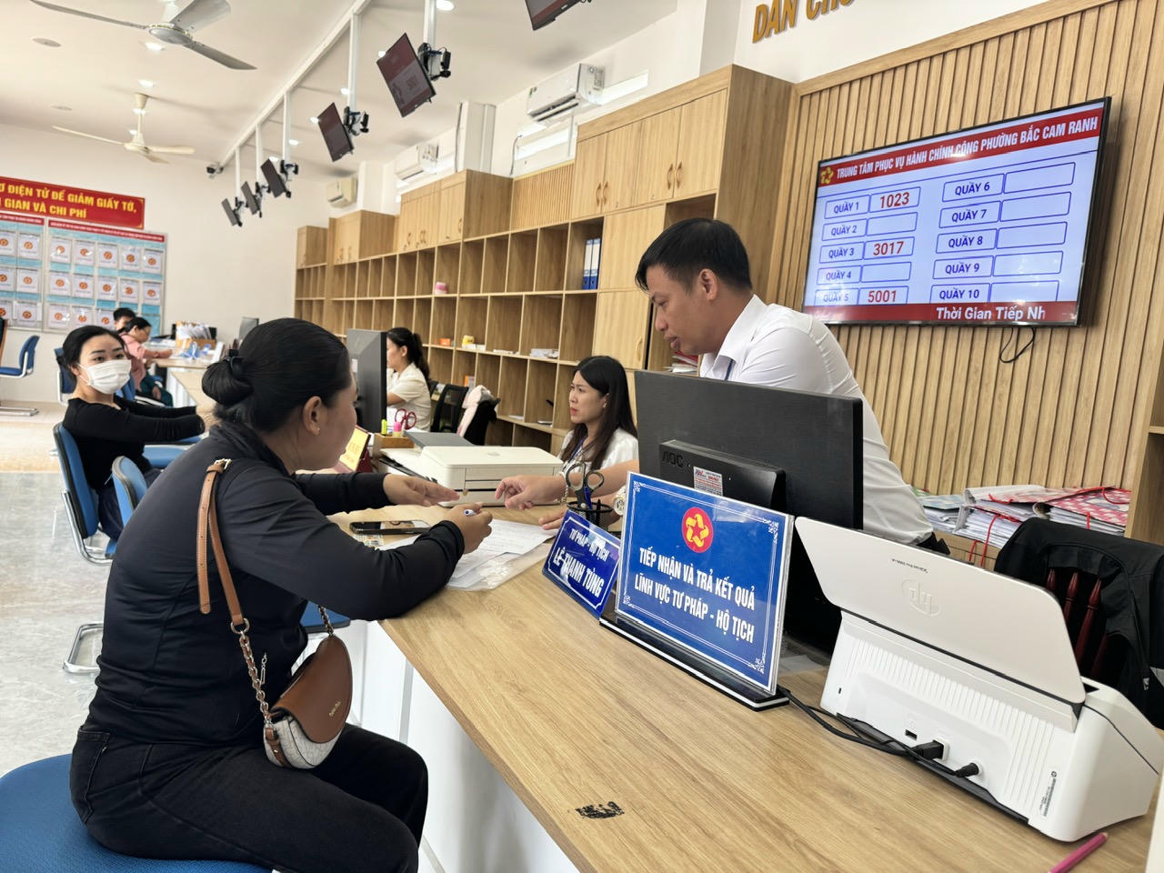 Quy định phạm vi ủy quyền chứng thực cho công chức cấp xã ở Khánh Hòa Quy định phạm vi ủy quyền chứng thực cho công chức cấp xã ở Khánh Hòa