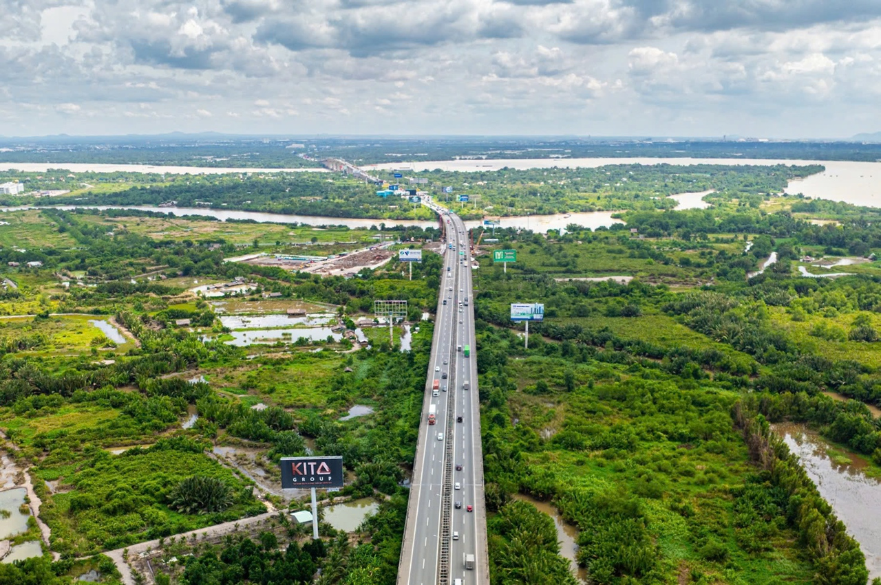 Phần mặt bằng dự án trên địa phận TP Hồ Chí Minh vẫn còn vướng.