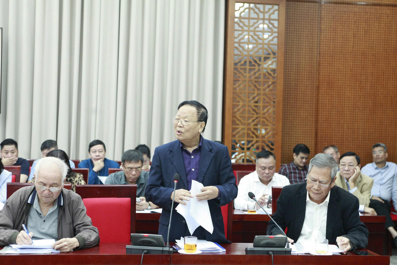 PGS.TS Nguyễn Chí Mỳ phát biểu tại Hội nghị.